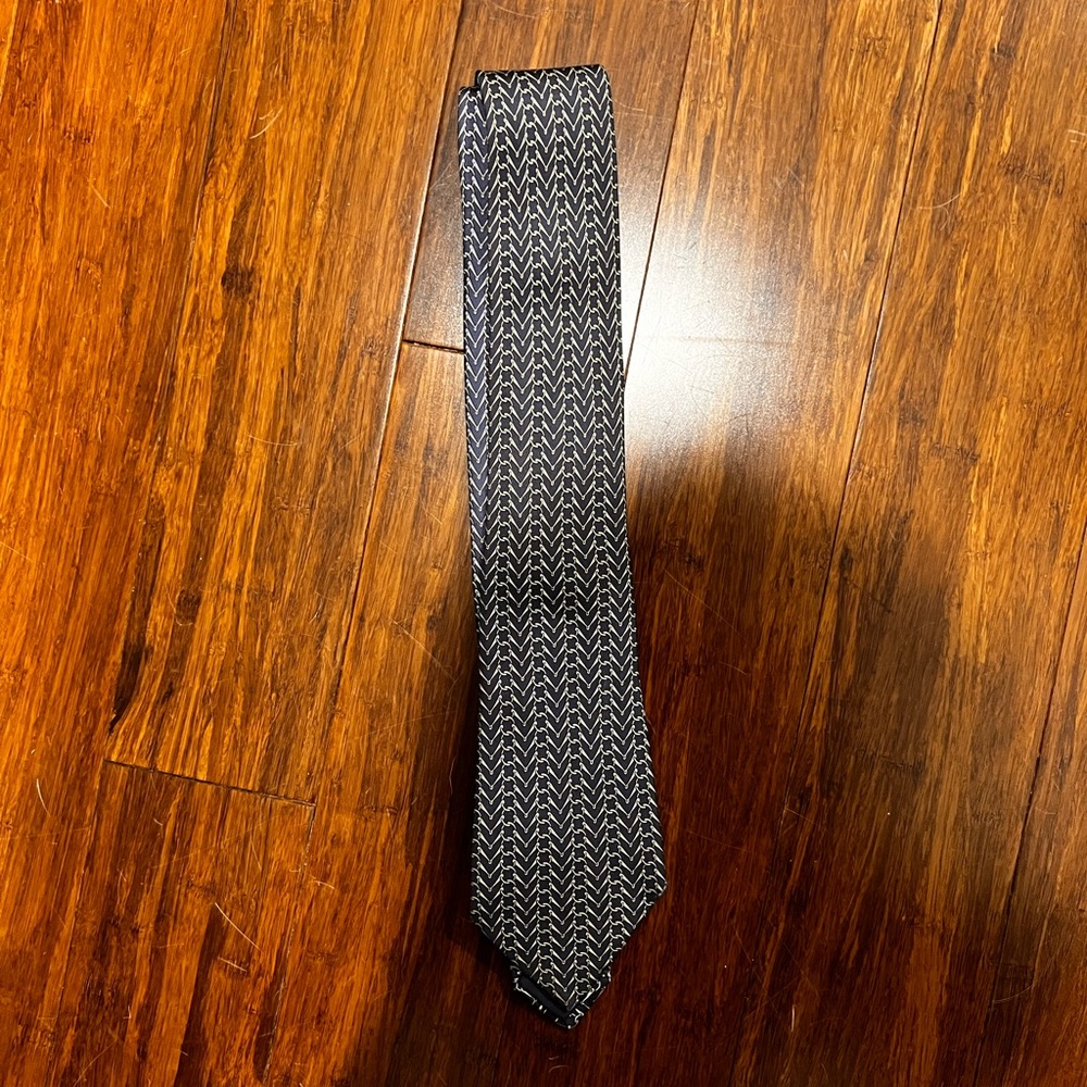 Hermes blue and white horsebit tie